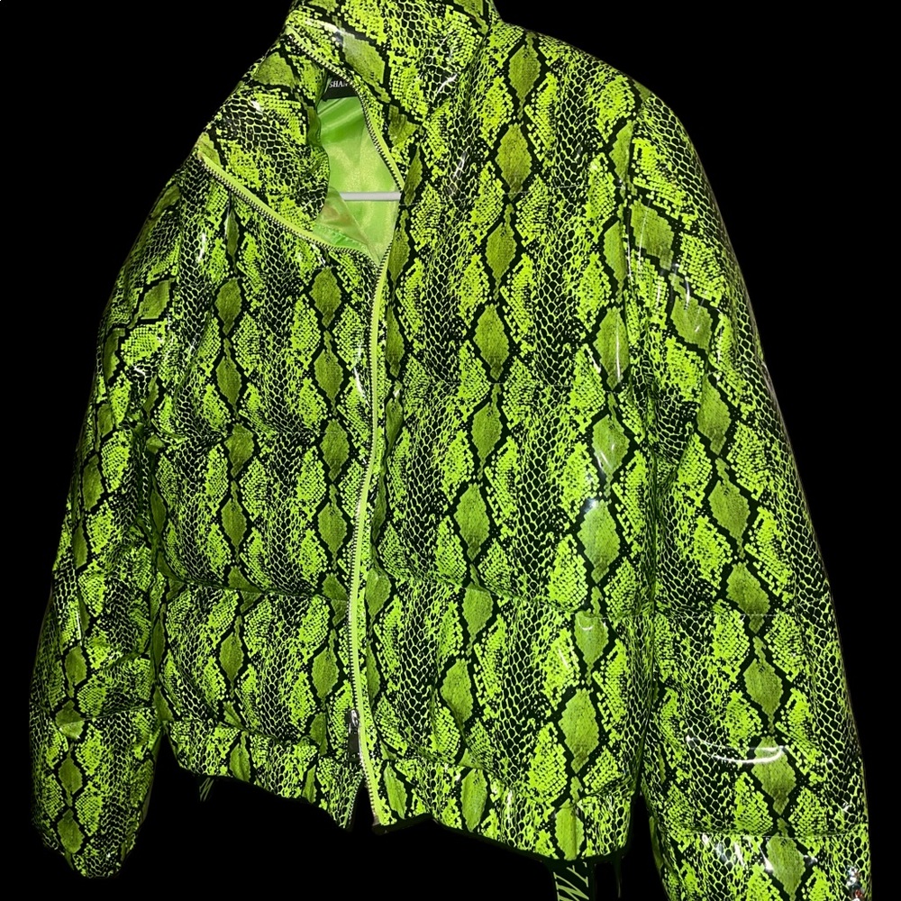 Snakeskin print bubble coat